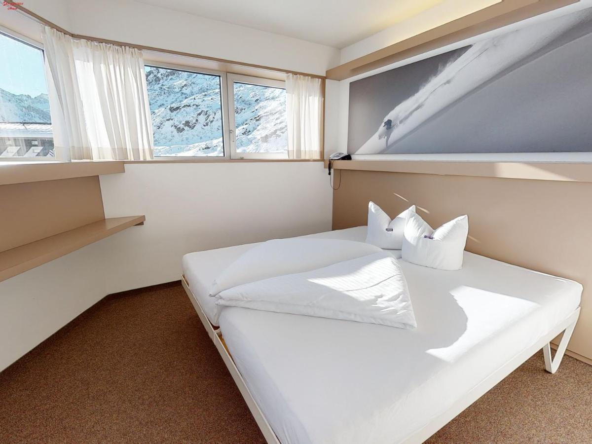 Hotel Ski Austria St.Christoph A.A. St. Christoph am Arlberg Extérieur photo