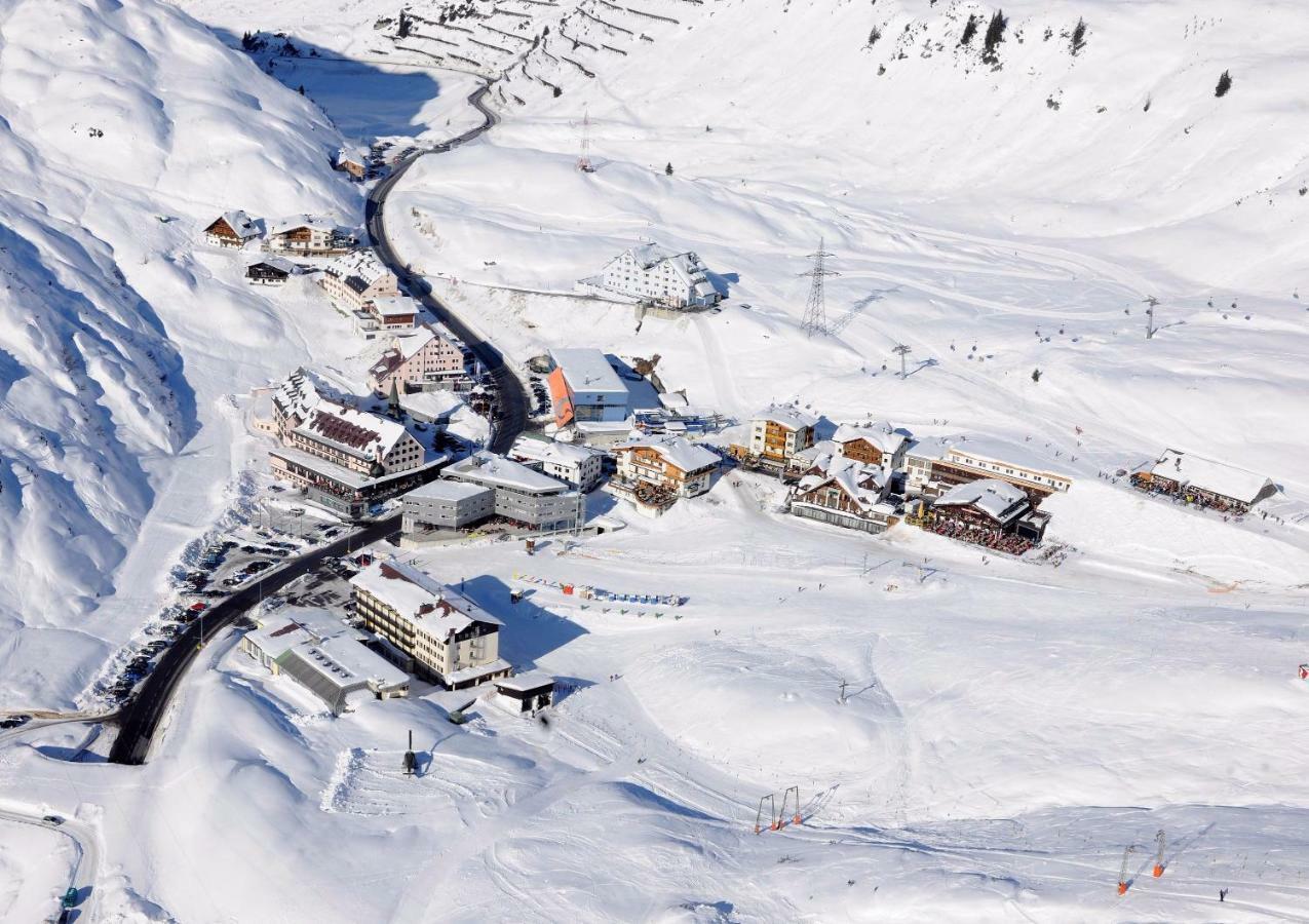 Hotel Ski Austria St.Christoph A.A. St. Christoph am Arlberg Extérieur photo